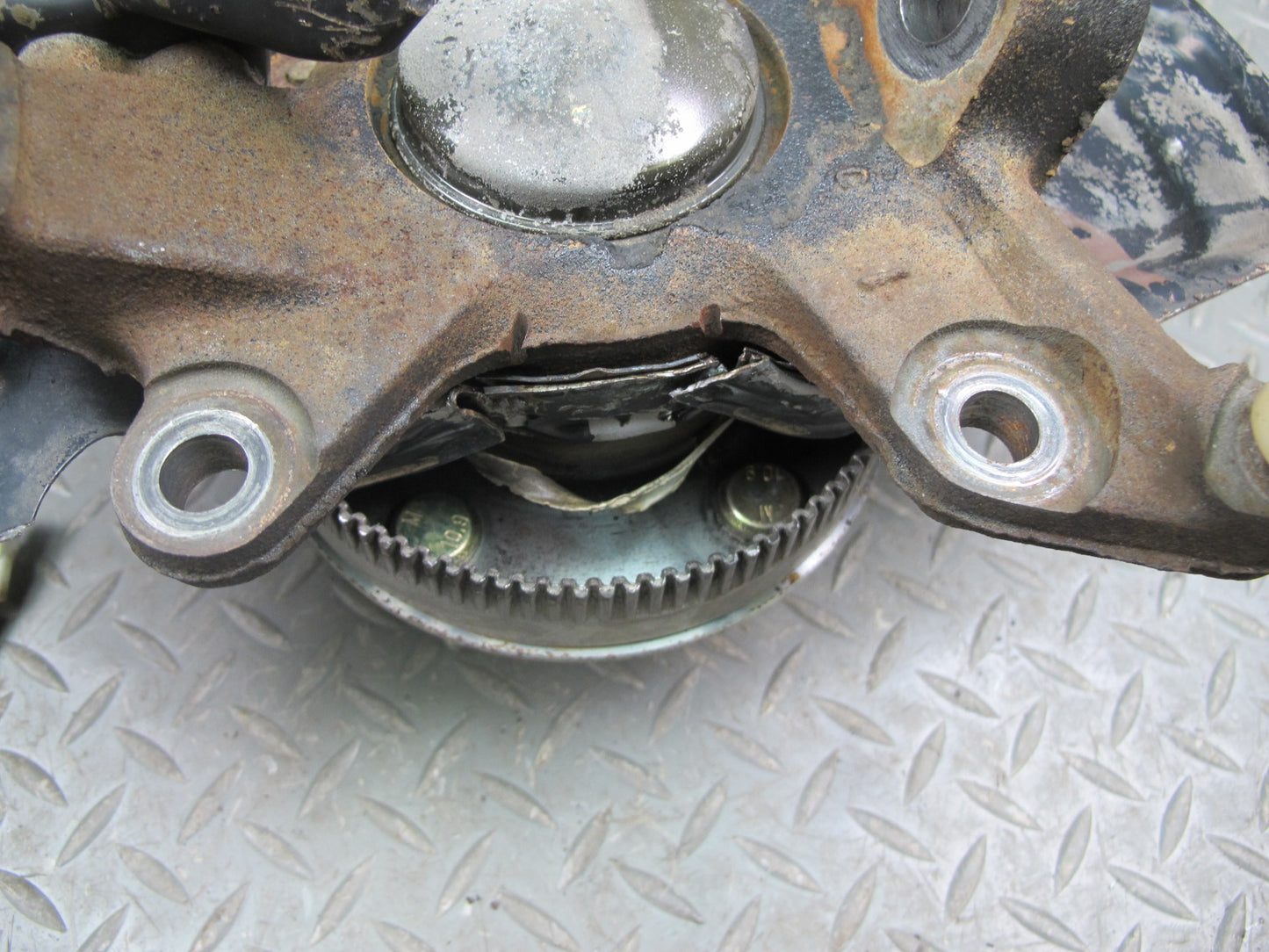 86-90 Toyota Supra MA71 ABS Front Left Spindle Knuckle Wheel Hub Bearing OEM