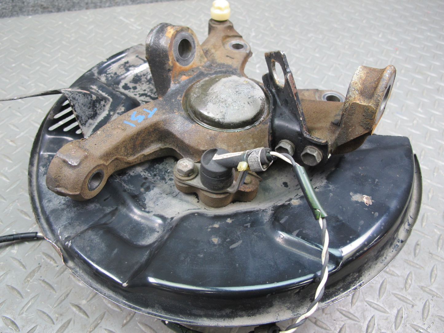 86-90 Toyota Supra MA71 ABS Front Left Spindle Knuckle Wheel Hub Bearing OEM