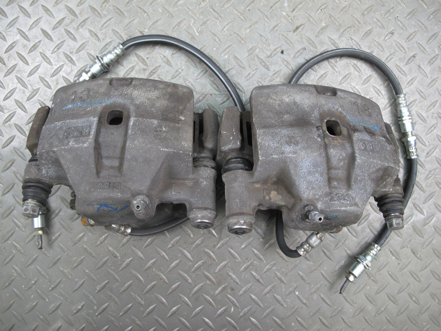 86-90 Toyota Supra MA71 Set of 2 Front Left & Right Bake Caliper OEM