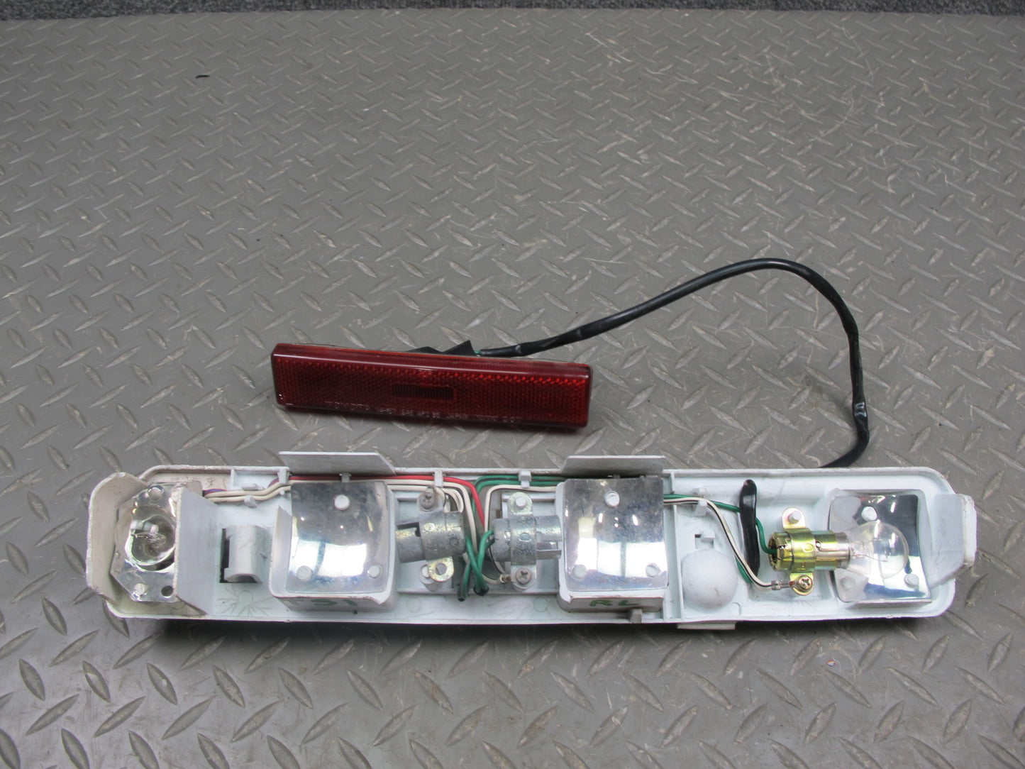 86-92 Toyota Supra MA71 Rear Left Side Marker Light Lamp w Lamp Holder OEM