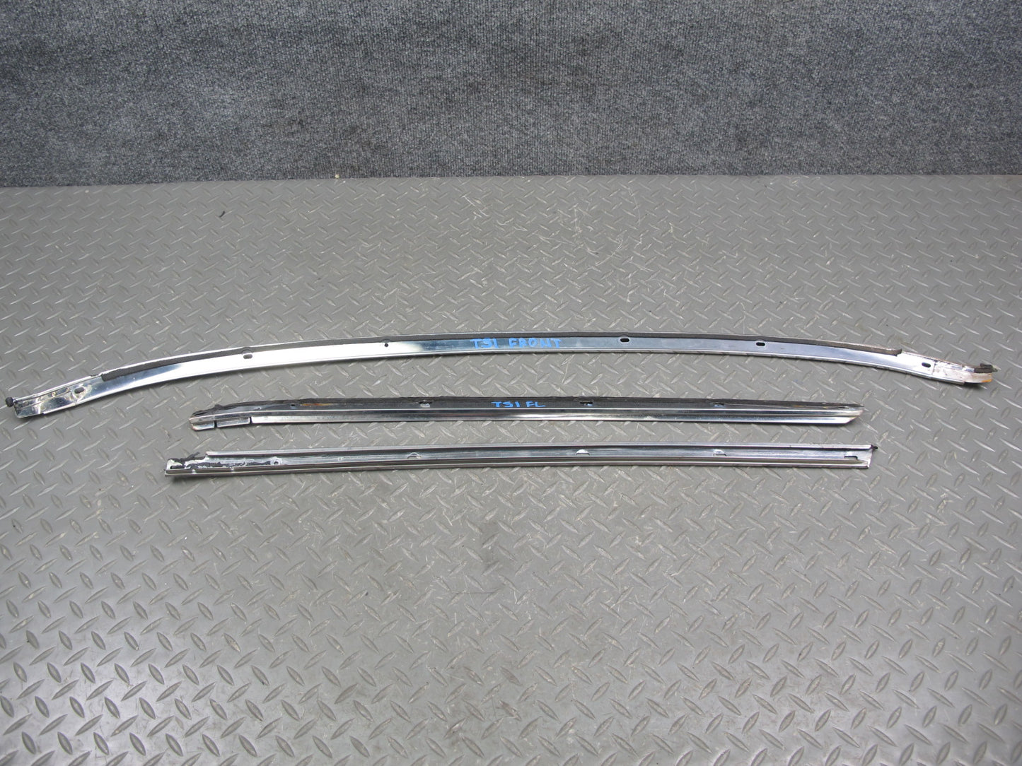 87-92 Toyota Supra MA71 Targa Set of 3 Roof Door Window Weatherstrip Guide OEM