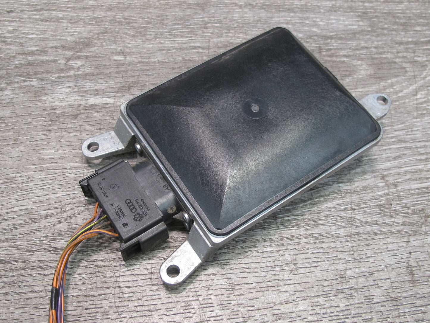 2014-2016 Porsche Panamera 970 Left Side Lane Assist Blind Spot Control Module