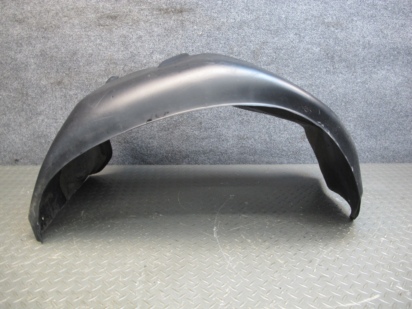 1984-1995 Porsche 928 S Front Left Driver Side Wheel Arch Fender Liner Cover