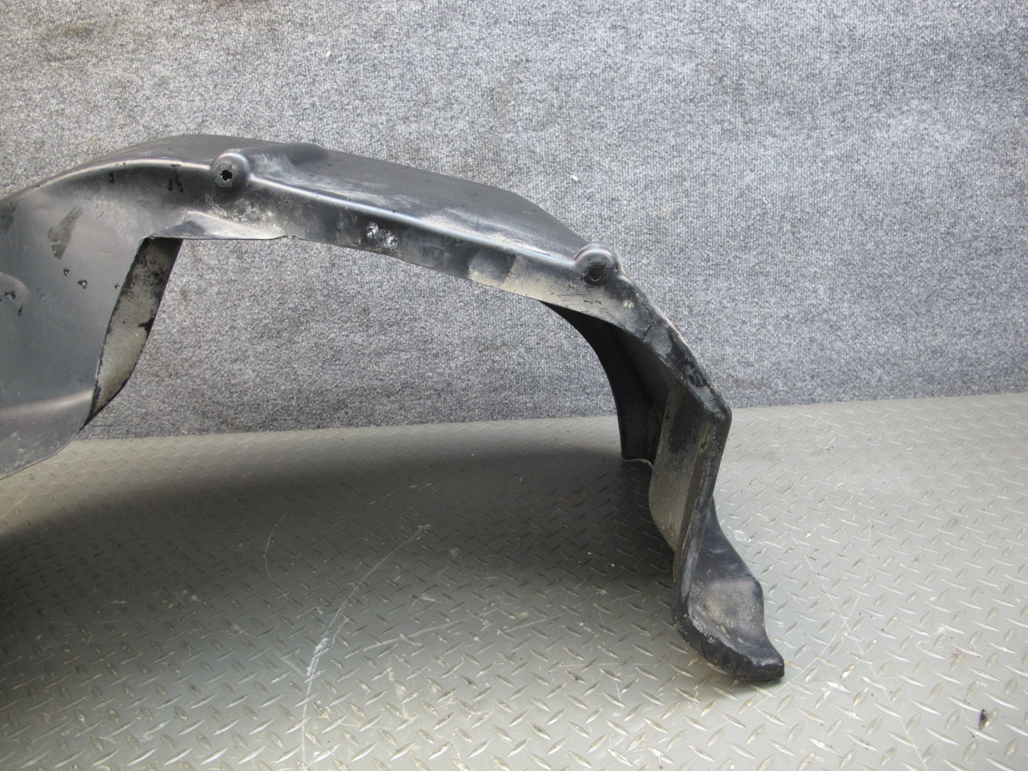 1984-1995 Porsche 928 S Front Left Driver Side Wheel Arch Fender Liner Cover