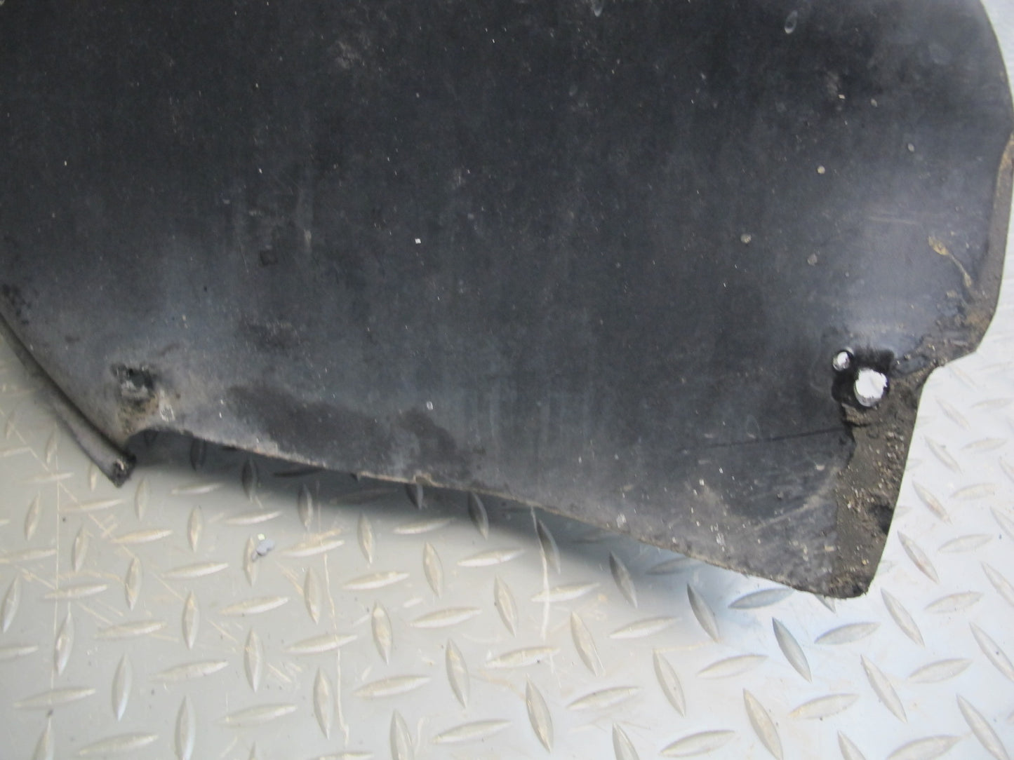 1984-1995 Porsche 928 S Front Left Driver Side Wheel Arch Fender Liner Cover