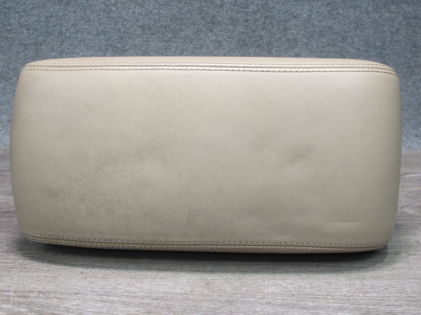 92-96 Lexus UZZ30L SC300 SC400 Front Center Console Armrest w Storage Box OEM