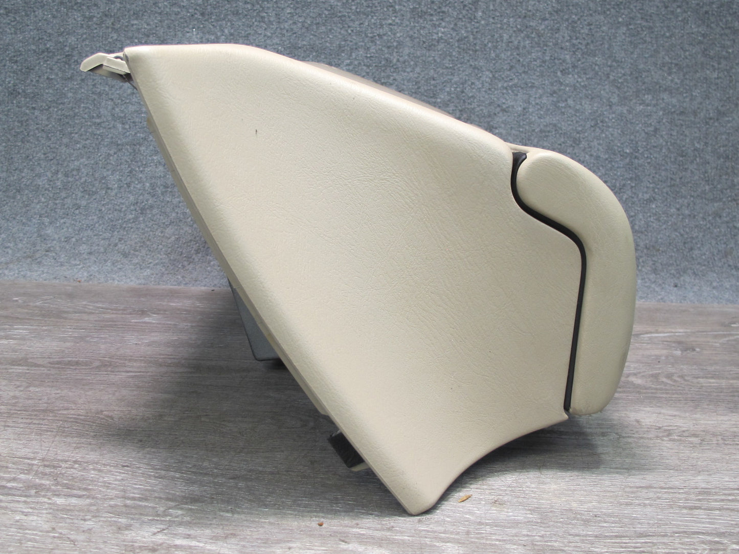 1992 Lexus UZZ30L SC300 SC400 Dash Glove Box Compartment Storage Cashmere OEM