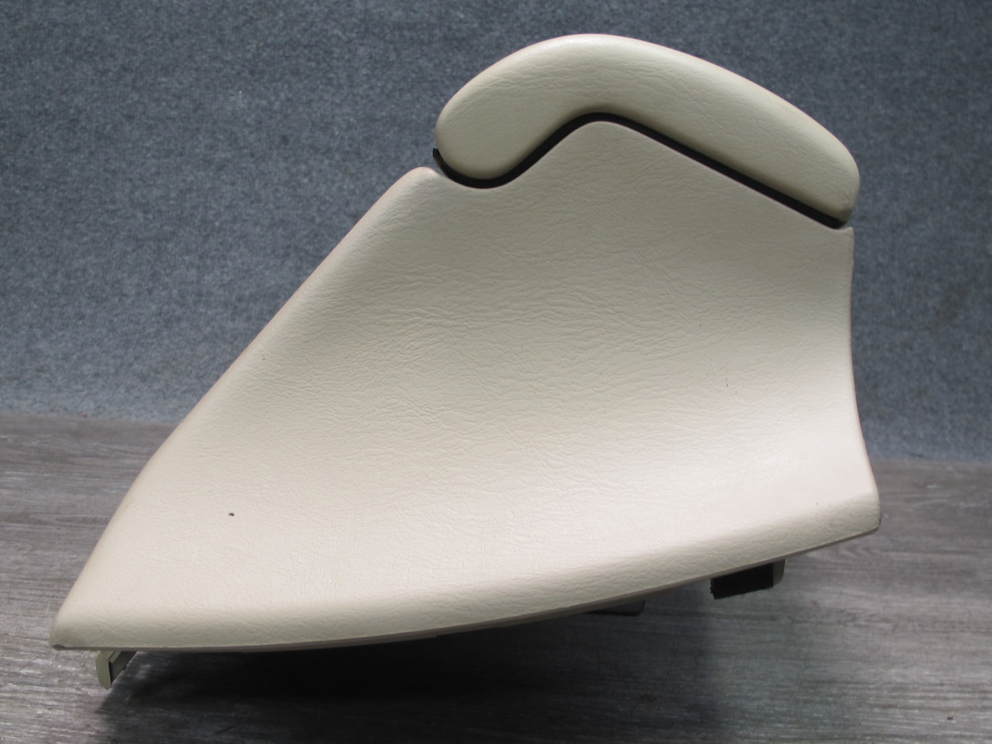 1992 Lexus UZZ30L SC300 SC400 Dash Glove Box Compartment Storage Cashmere OEM
