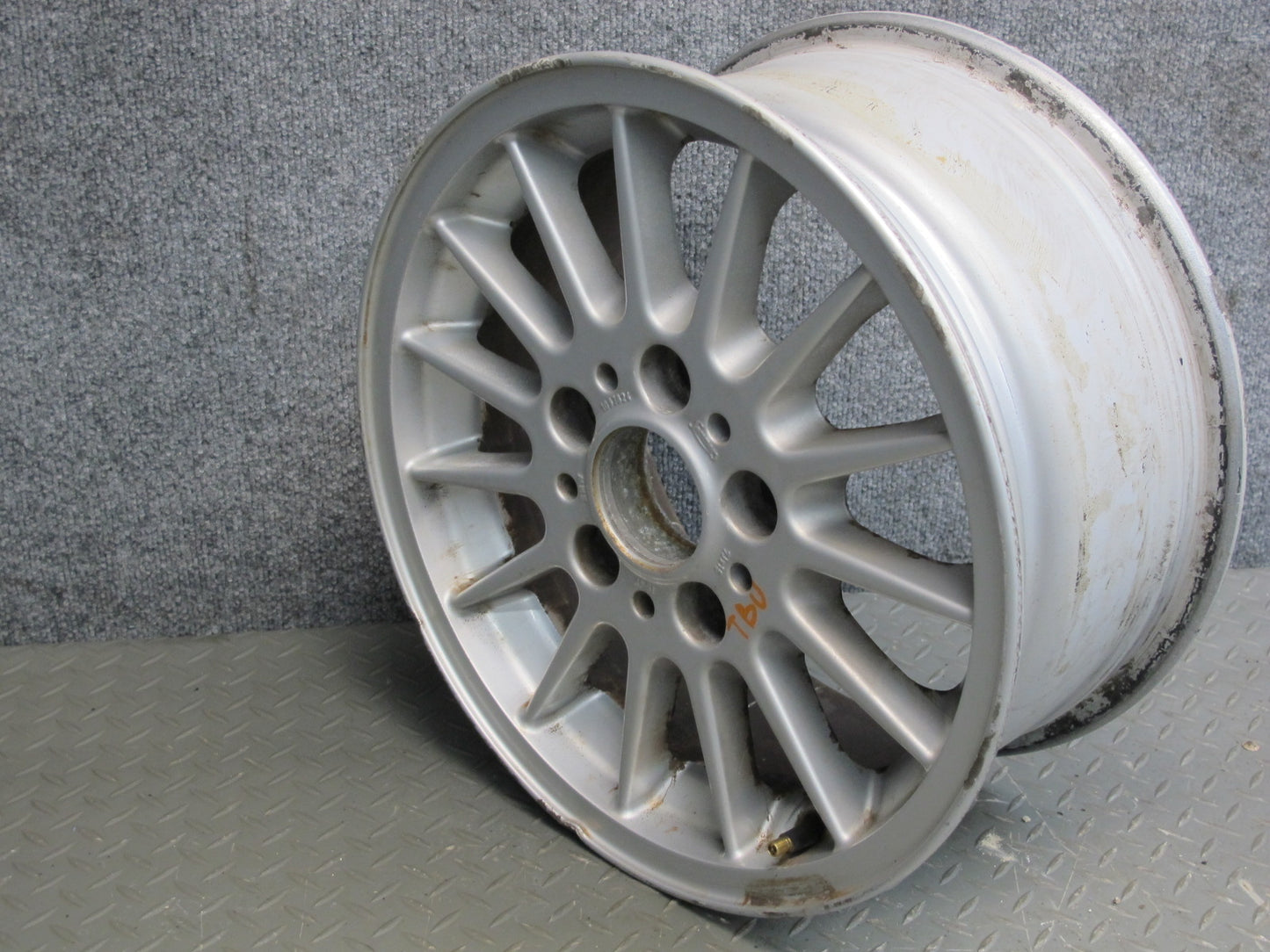 94-99 BMW E36 STYLE32 Factory 15" R15 Alloy Wheel Rim 15x7J ET47 1093824 OEM