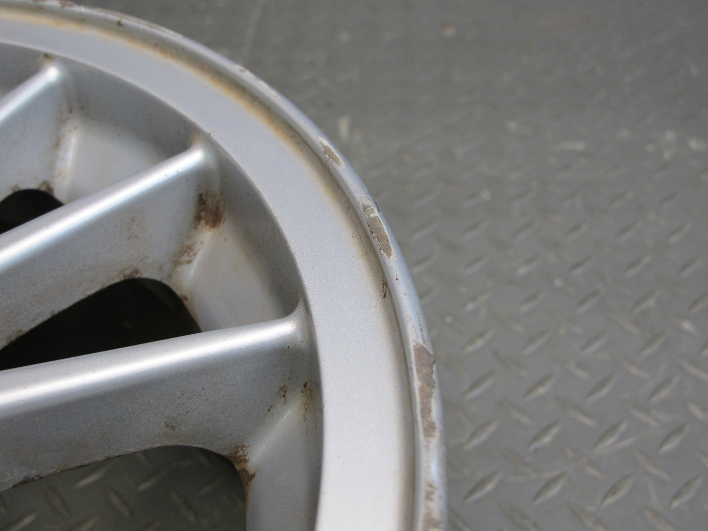 94-99 BMW E36 Style 32 Factory 15" R15 Alloy Wheel Rim 15x7J ET47 1093824 OEM