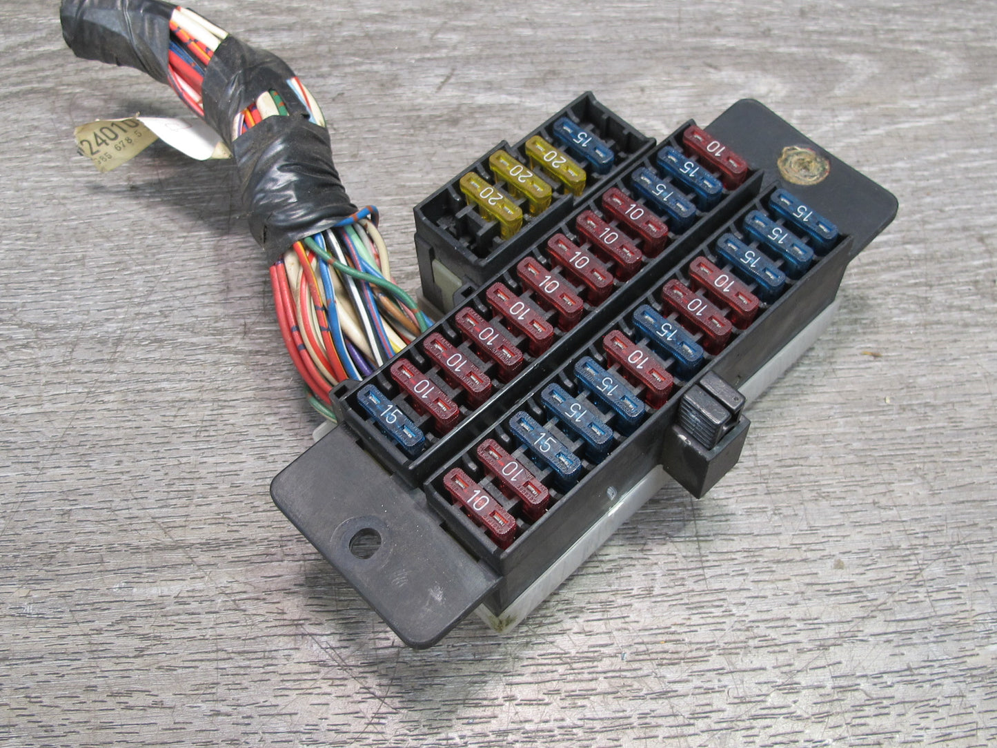 84-86 Nissan Z31 300ZX Junction Fuse Relay Box Module OEM