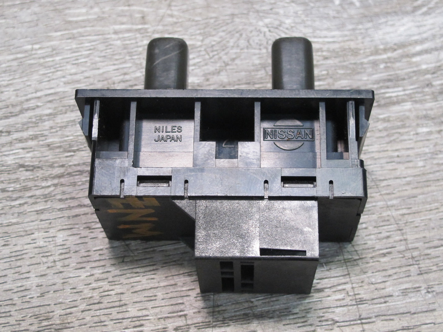 84-86 Nissan Z31 300ZX 2+0 Side View Mirror Switch OEM