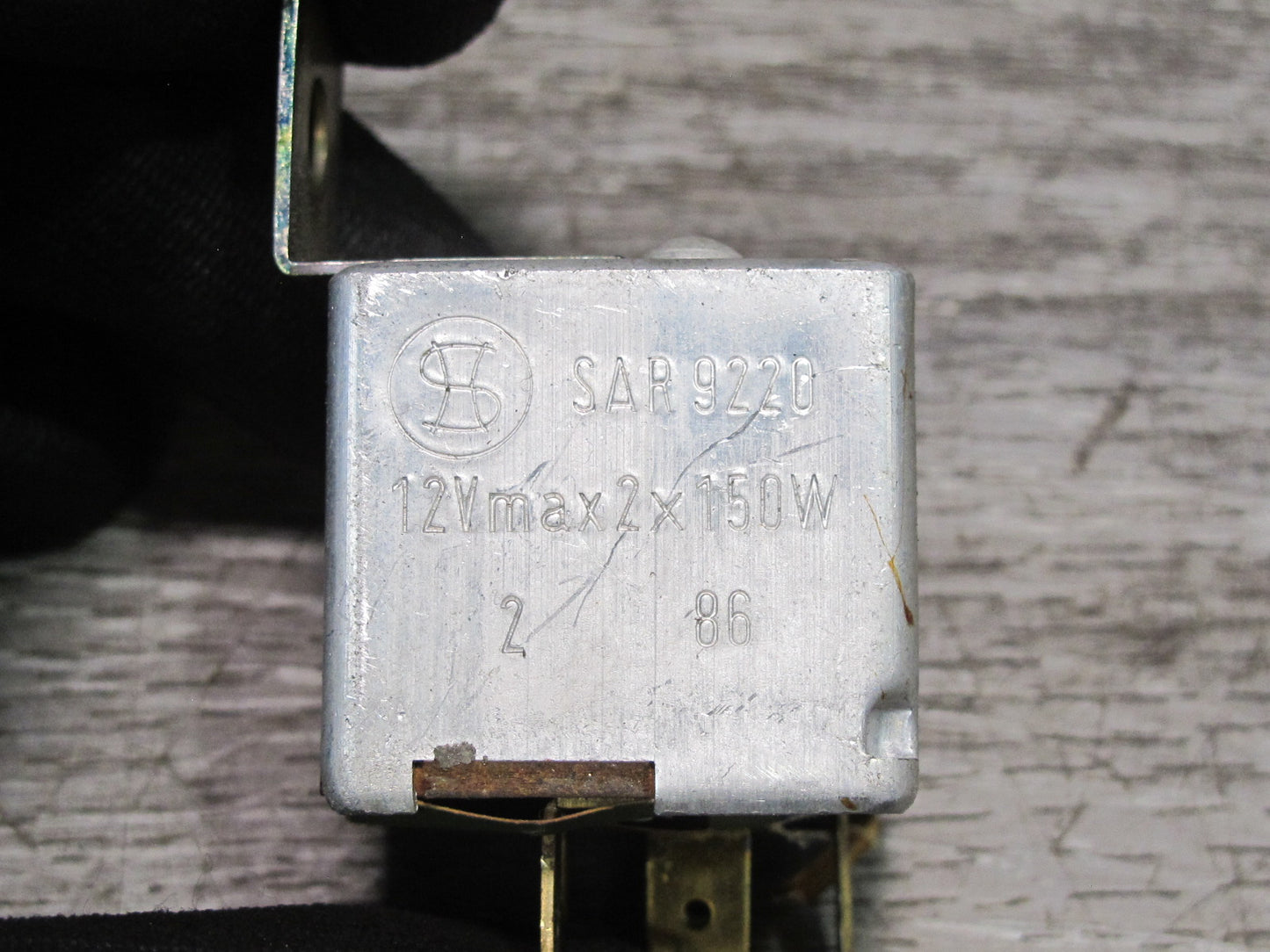 83-89 BMW E24 6-SERIES Sunroof Flasher Relay Module 1362386 OEM