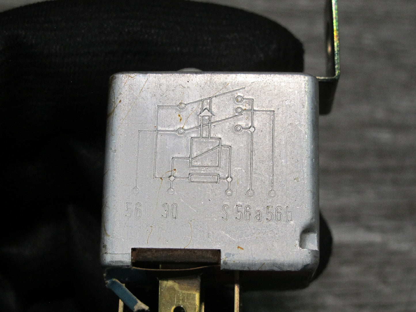 83-89 BMW E24 6-SERIES Sunroof Flasher Relay Module 1362386 OEM