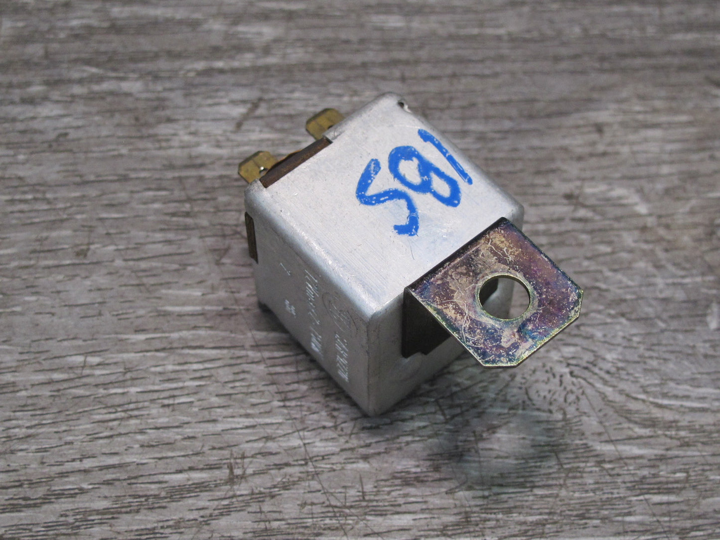 83-89 BMW E24 6-SERIES Sunroof Flasher Relay Module 1362386 OEM