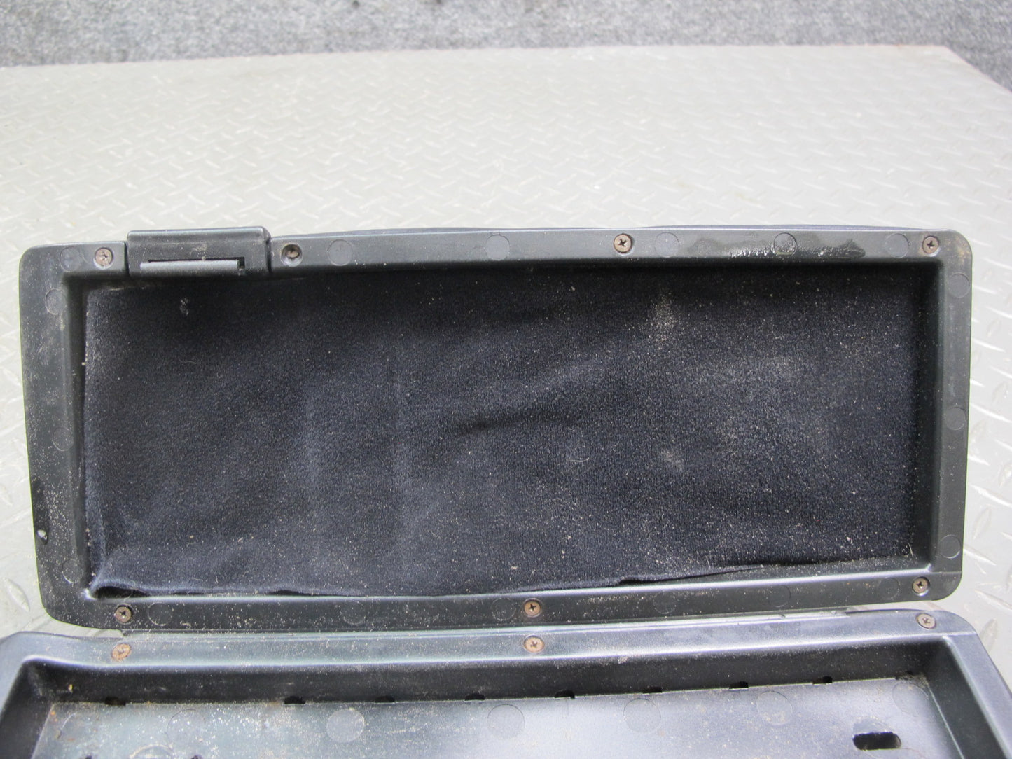 1983-1995 Porsche 928 S4 Front Center Console Arm Rest Storage Compartment Black