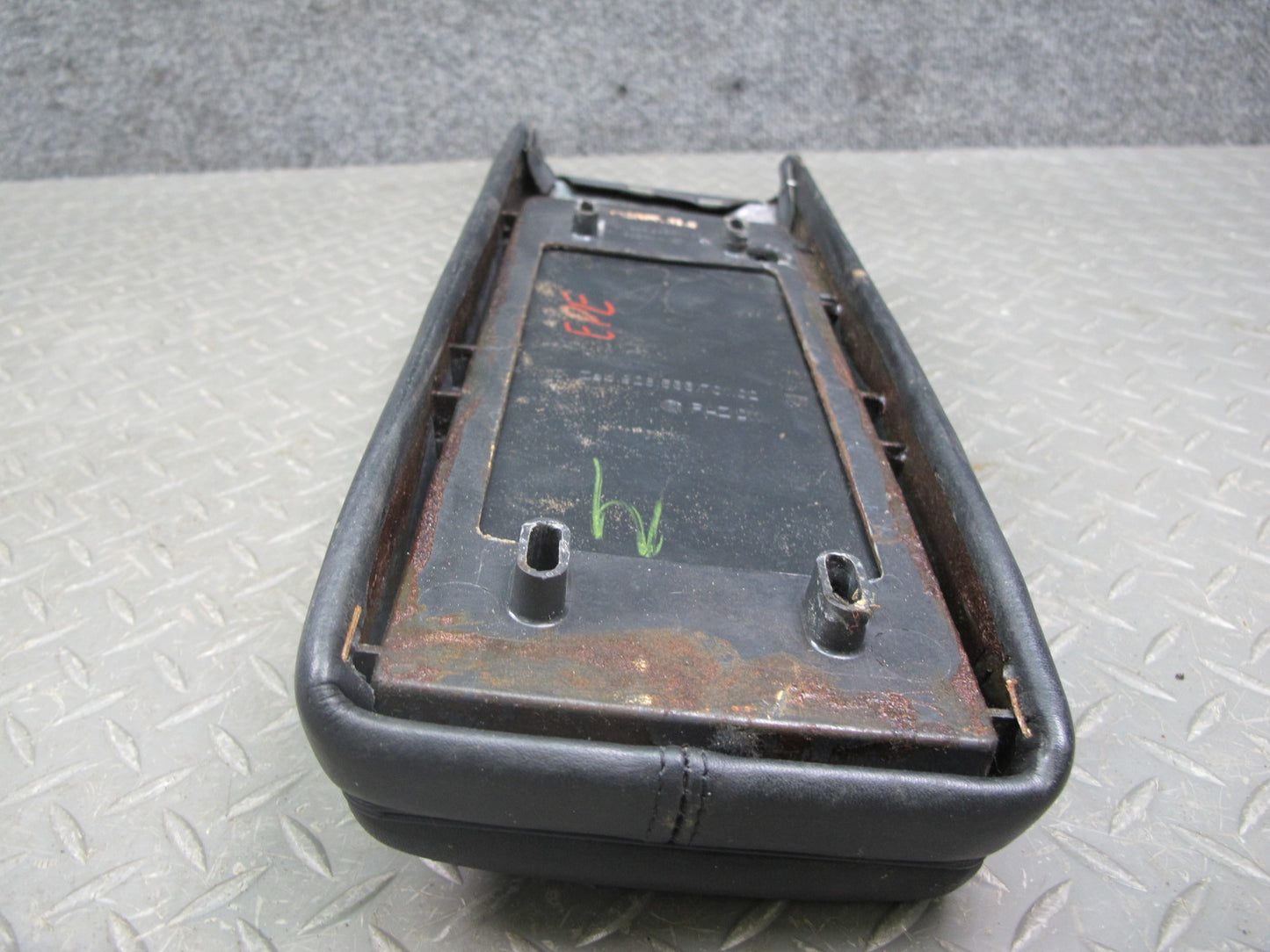 1983-1995 Porsche 928 S4 Front Center Console Arm Rest Storage Compartment Black