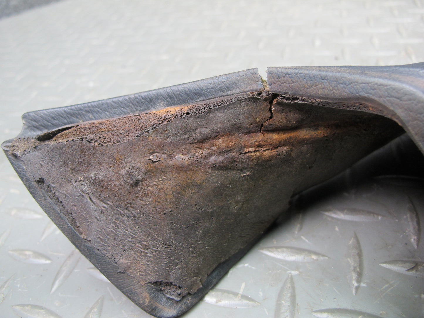 1983-1991 Porsche 928 S Front Left & Right A Pillar Trim Cover Panel Set of 2
