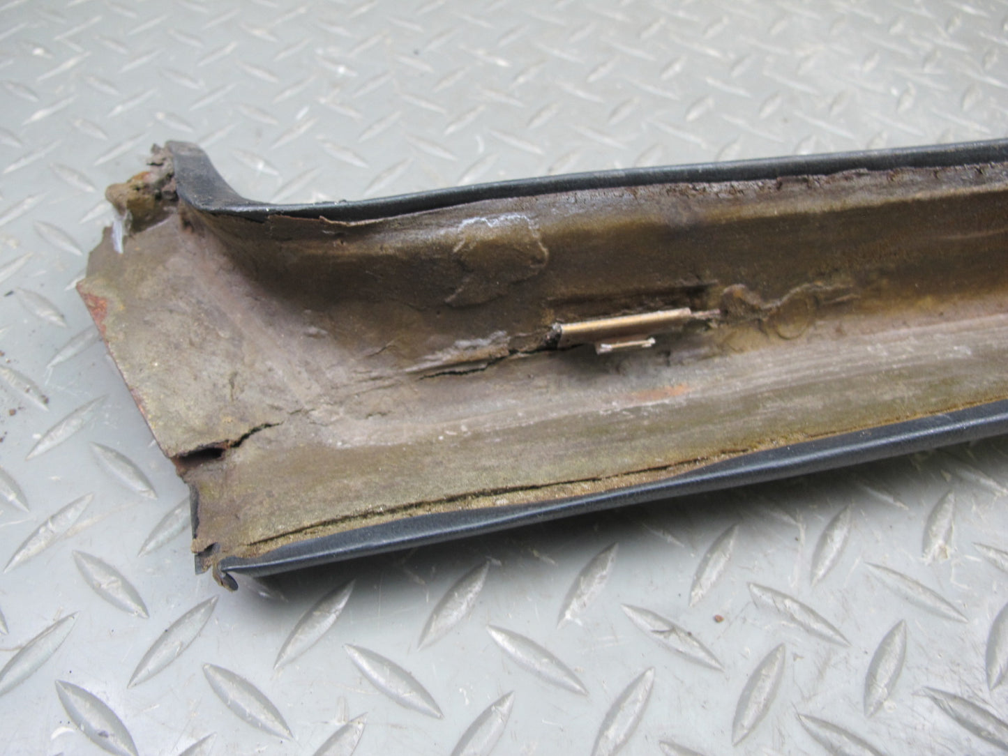 1983-1991 Porsche 928 S Front Left & Right A Pillar Trim Cover Panel Set of 2