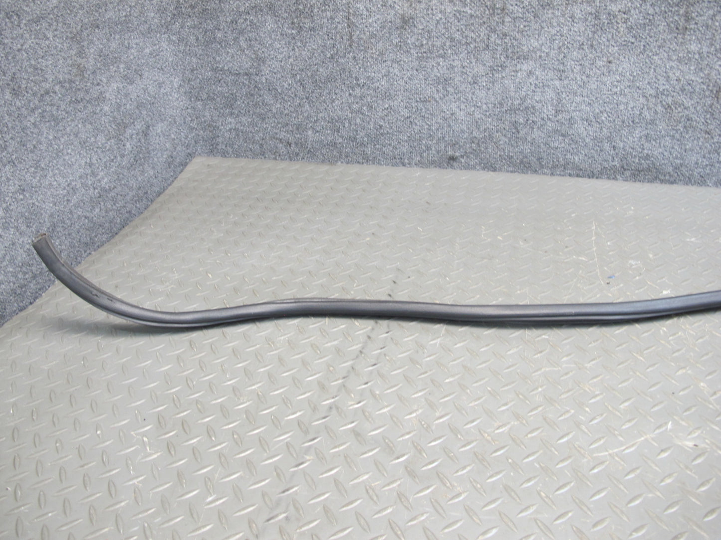 86-91 Mazda RX7 Coupe Set of 4 Left & Right Door Weatherstrip Rubber Seal OEM