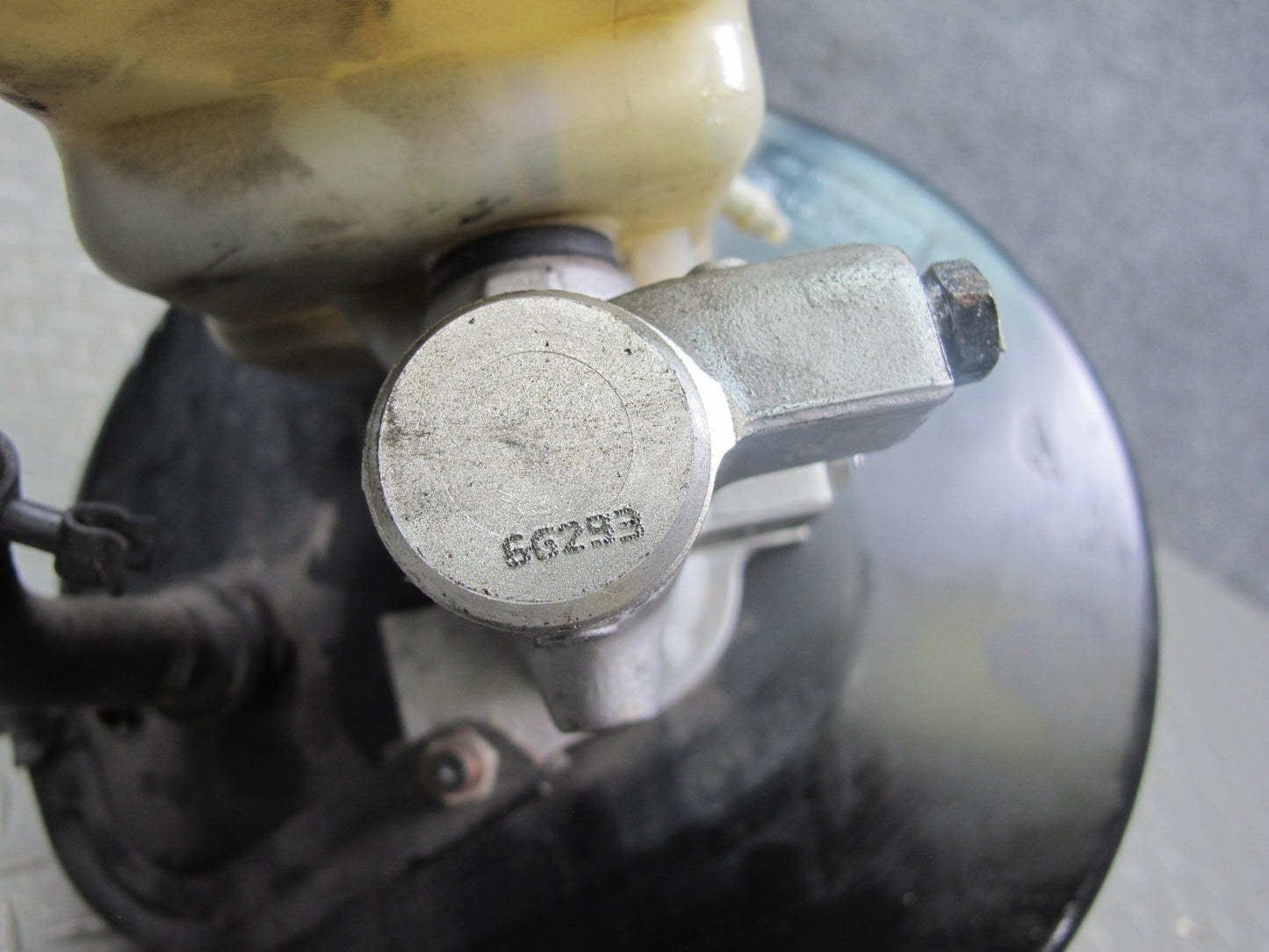 94-99 BMW E36 3-SERIES Brake Master Cylinder Booster Fluid Reservoir OEM