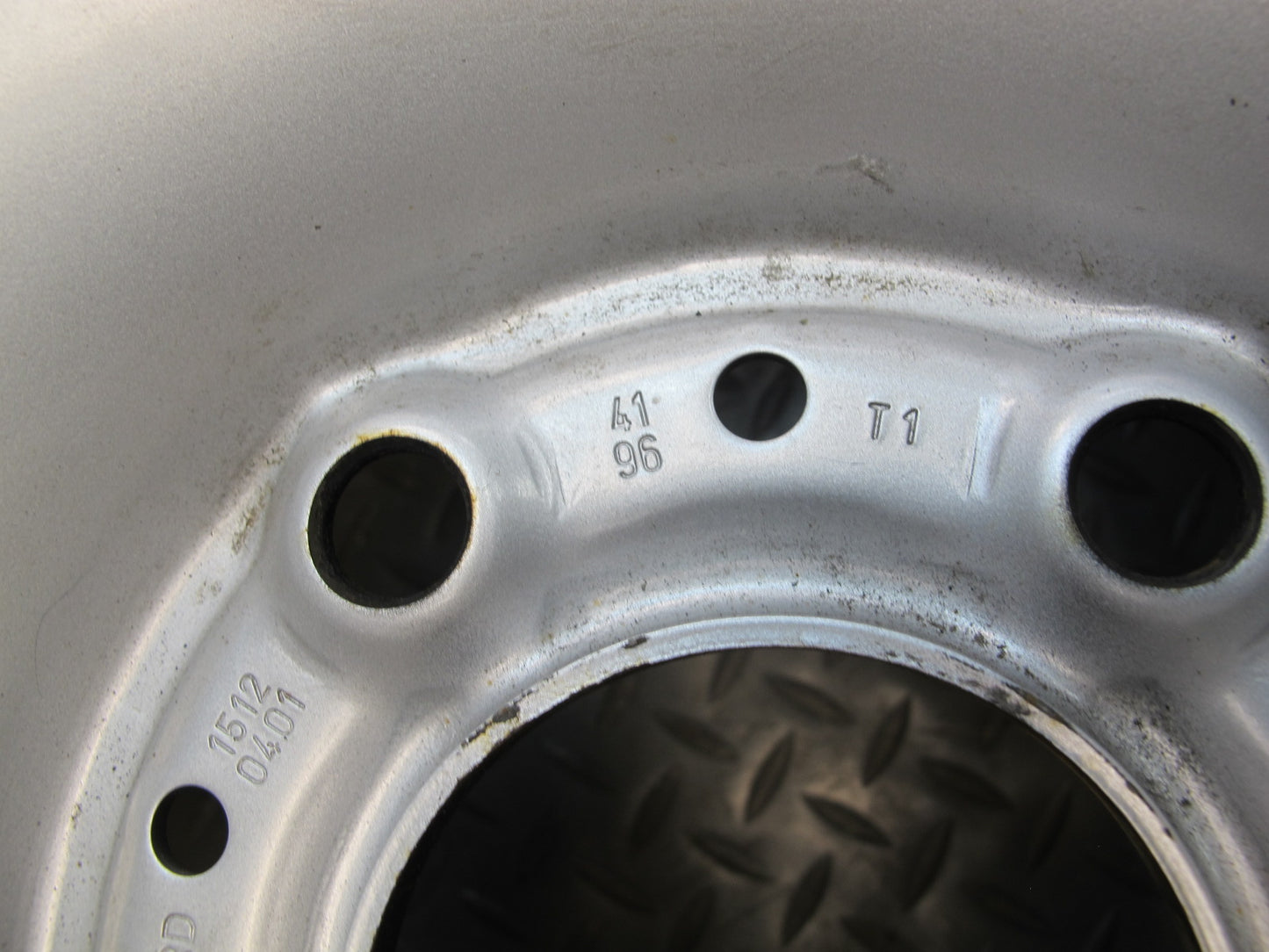 96-02 BMW E36 Emergency Spare Tire R15 15" Wheel 15x6.5 ET47 1181958 OEM