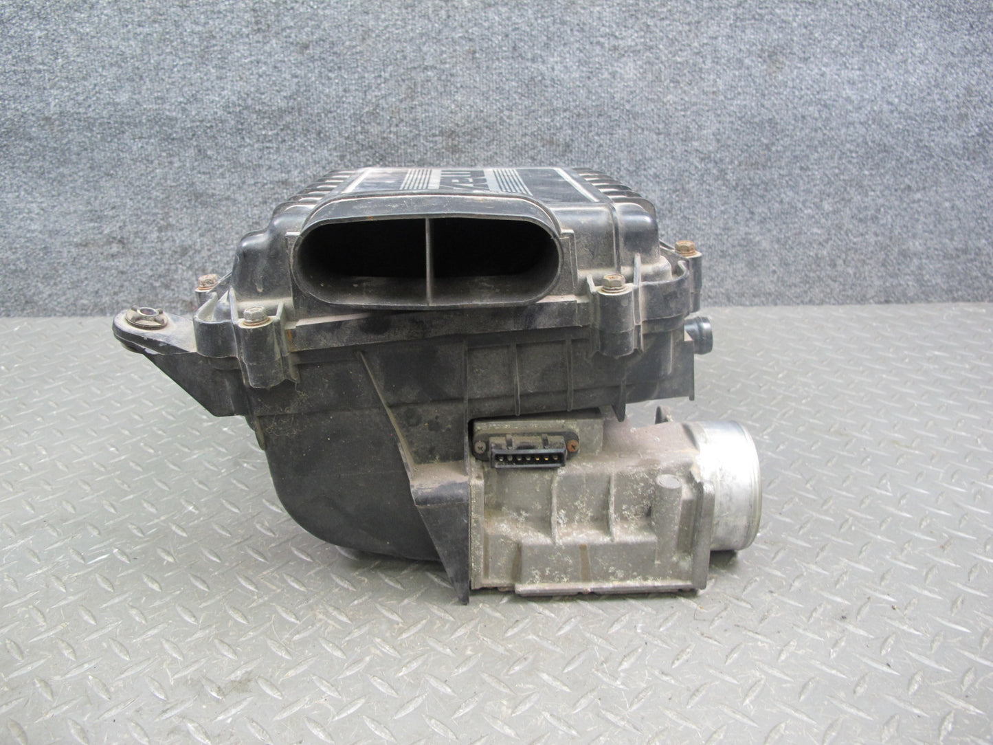 86-88 Mazda RX7 NON Turbo Air Cleaner Filter Box Mass Air Flow MAF Sensor OEM