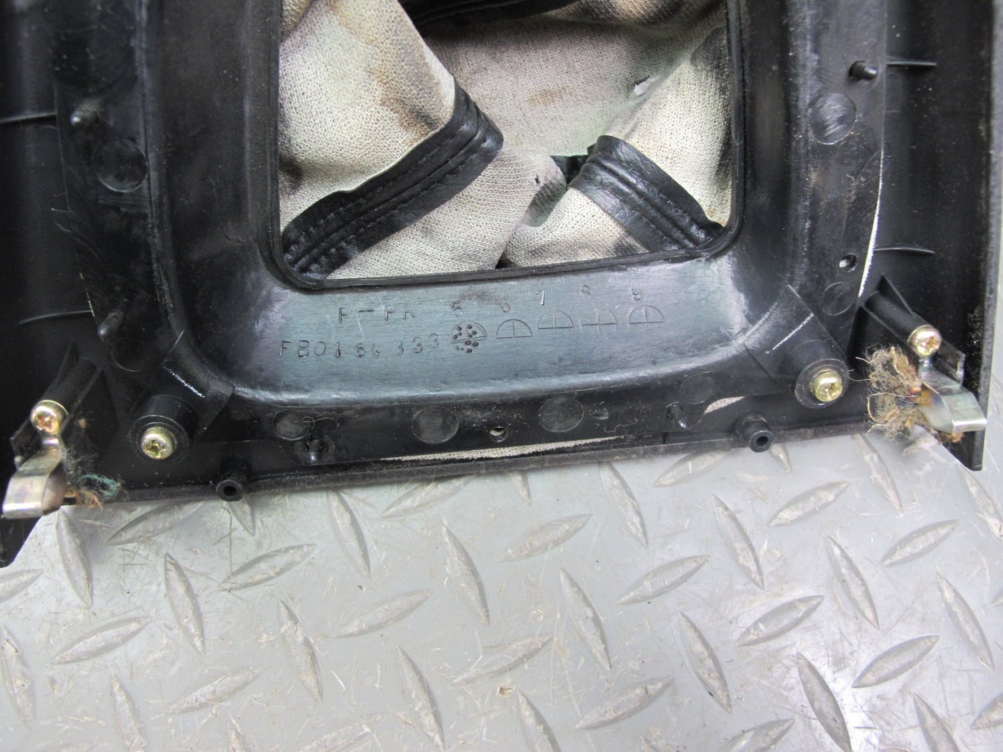 86-88 Mazda RX7 M/T Manual Transmission Shifter Boot w Trim & Knob OEM
