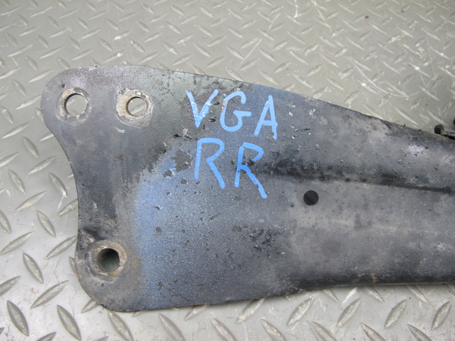 06-14 VW Golf R32 GTI R Rabbit Jetta Rear Right Suspension Trailing Arm OEM