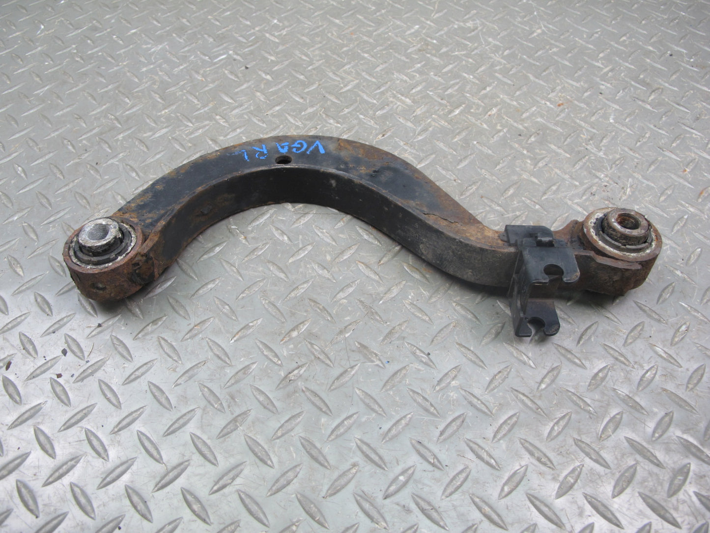 06-14 VW Golf R32 GTI R Rabbit Jetta Passat Rear Left Upper Control Arm OEM