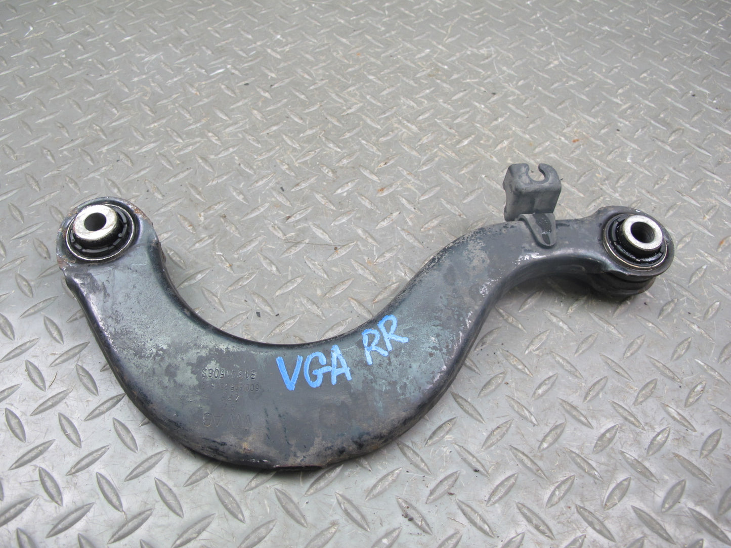 06-14 VW Golf R32 GTI R Rabbit Jetta Passat Rear Right Upper Control Arm OEM