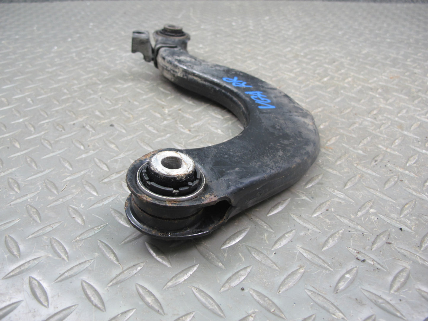 06-14 VW Golf R32 GTI R Rabbit Jetta Passat Rear Right Upper Control Arm OEM