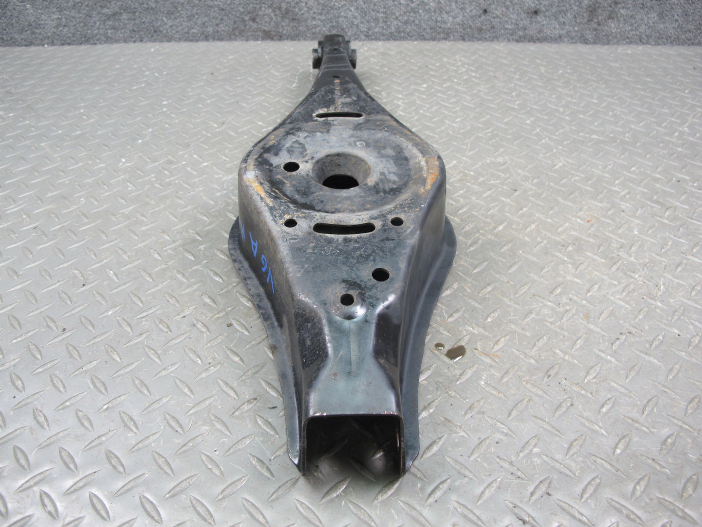 06-14 VW Golf R32 GTI R Rabbit Jetta Passat Rear Right Lower Control Arm OEM