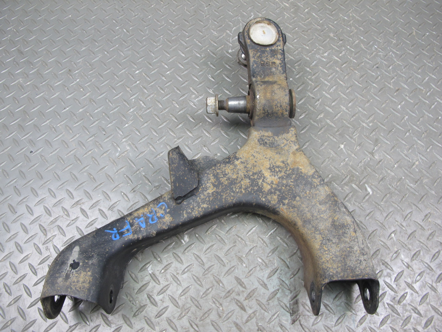 03-06 Chevrolet SSR Set of 2 Front Right Upper & Lower Control Arm OEM