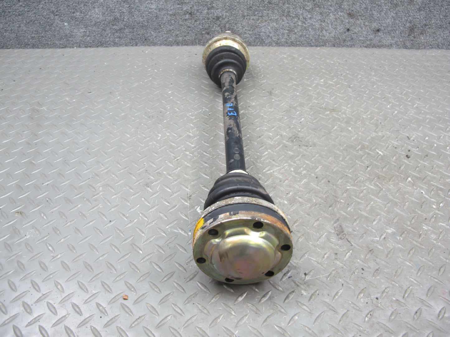 1983-1986 Porsche 928 S A/T Rear Left or Right Side Suspension Axle Shaft