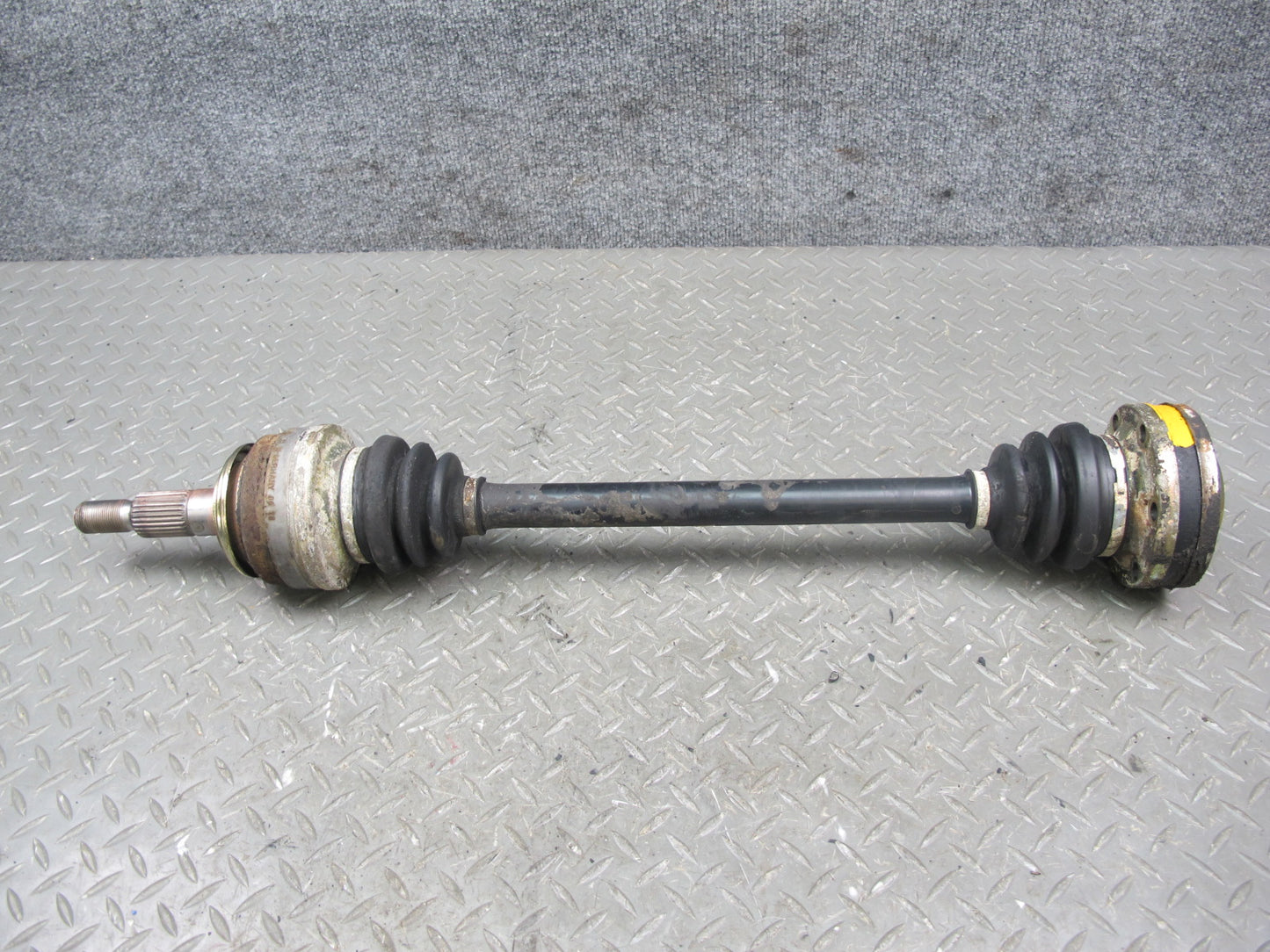 1983-1986 Porsche 928 S A/T Rear Left or Right Side Suspension Axle Shaft