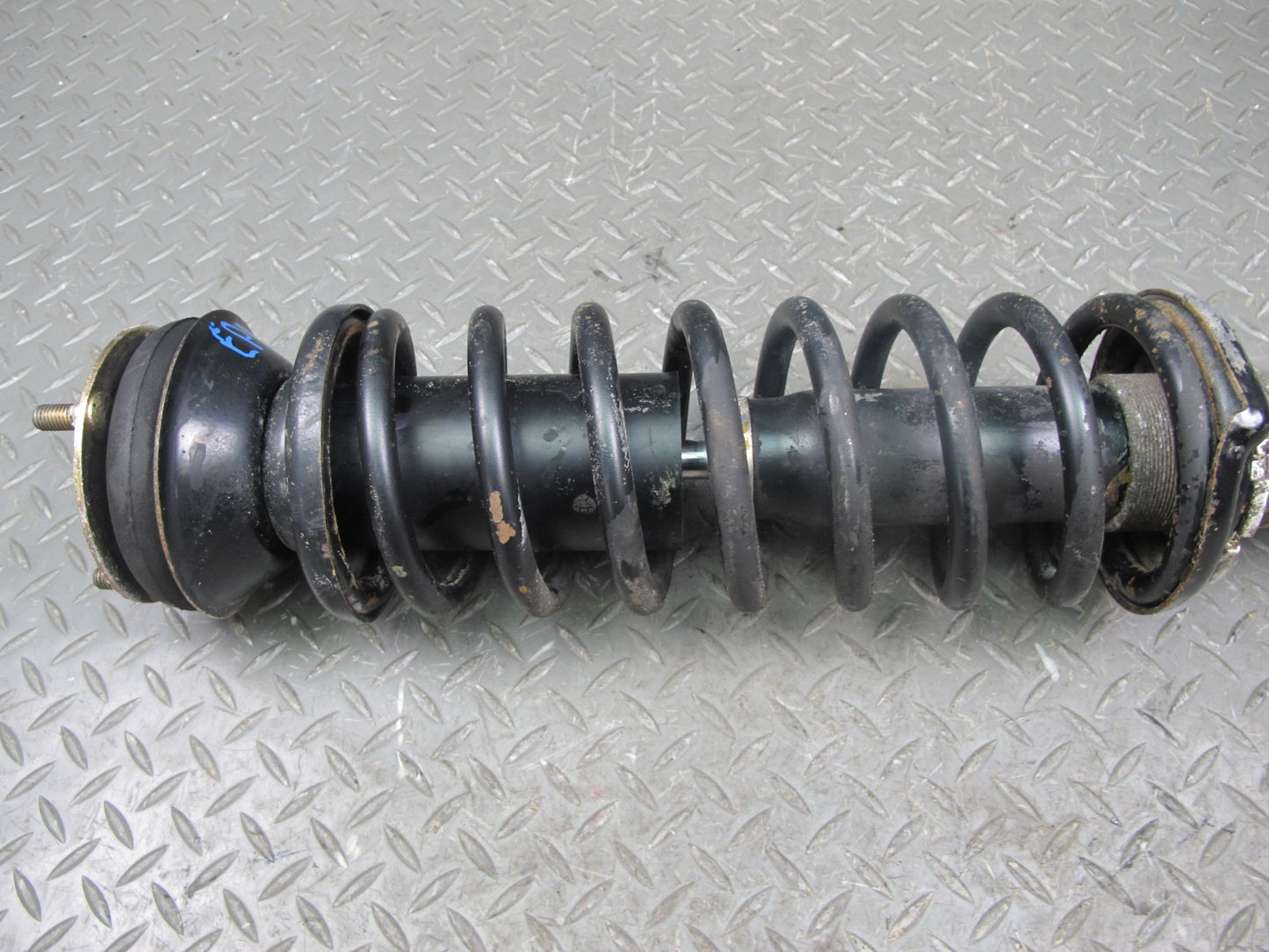 1983-1986 Porsche 928 S Rear Right or Left Side Shock Strut Absorber W/ Spring
