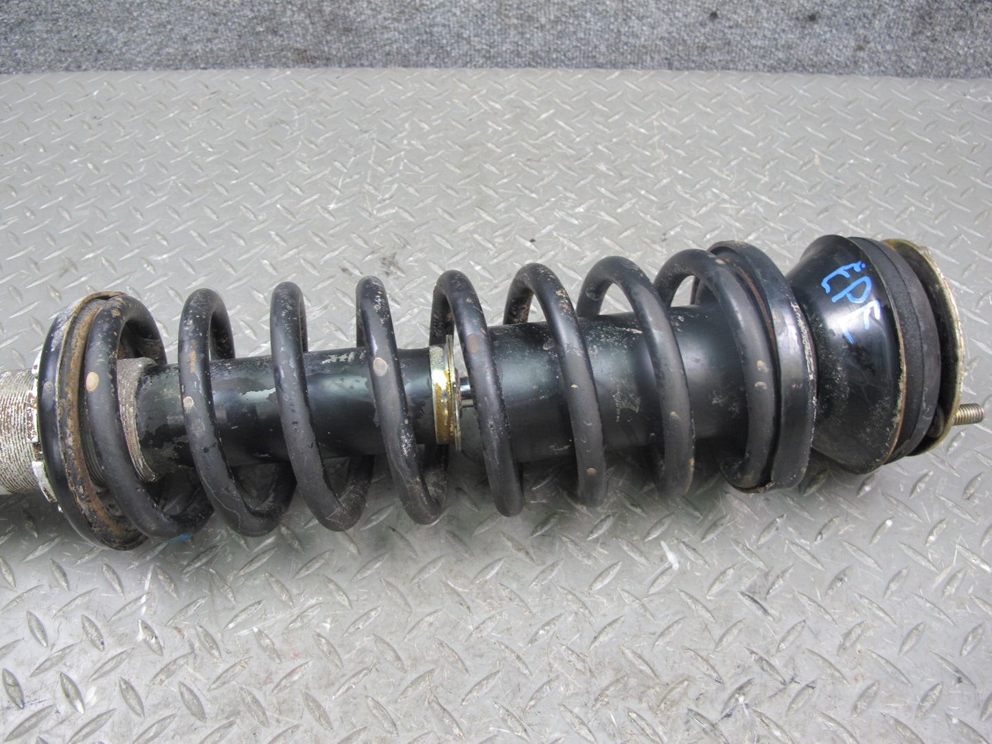 1983-1986 Porsche 928 S Rear Right or Left Side Shock Strut Absorber W/ Spring