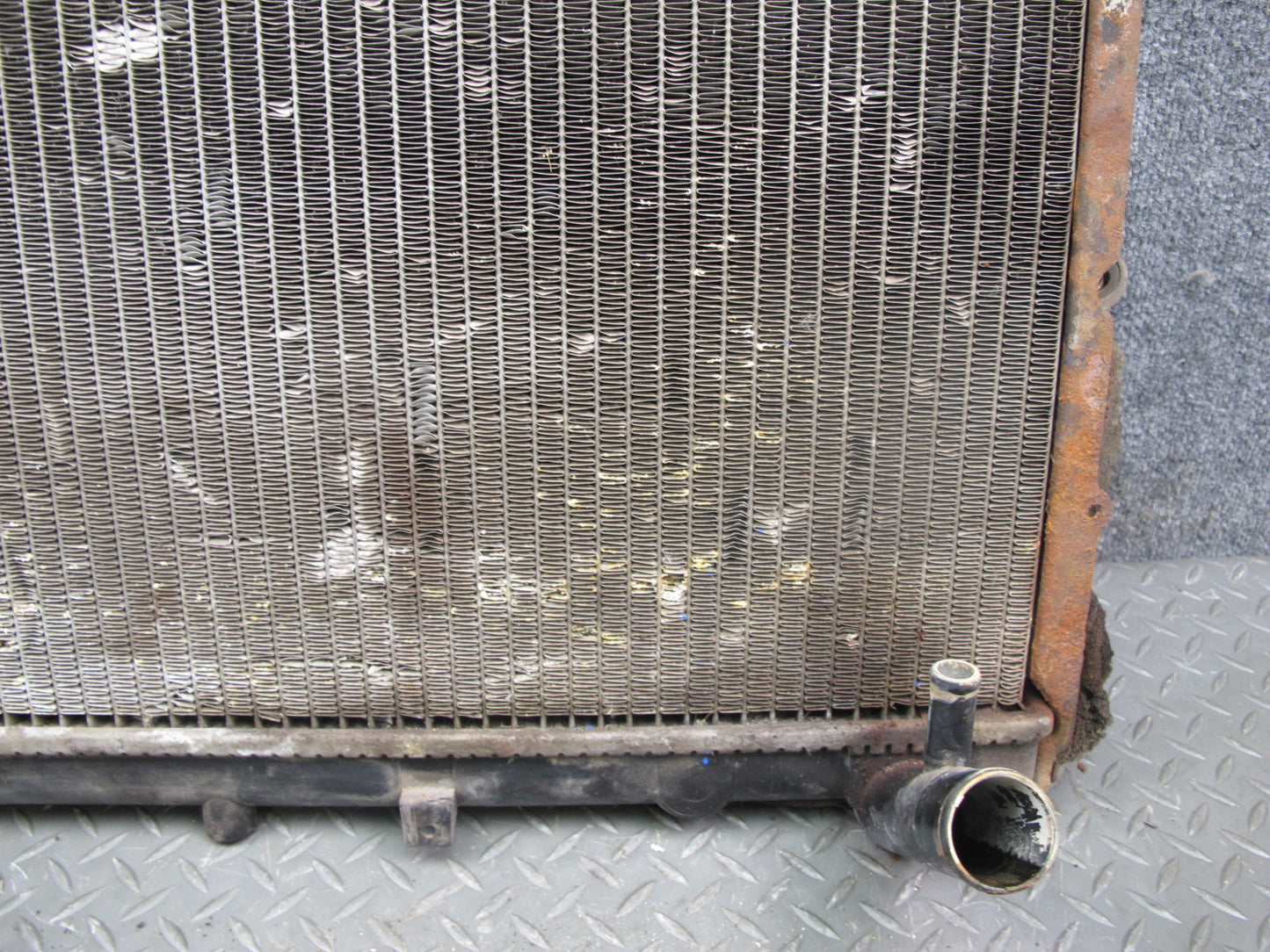 86-88 Mazda RX7 FC3S M/T Manual Transmission Engine Cooling Radiator OEM