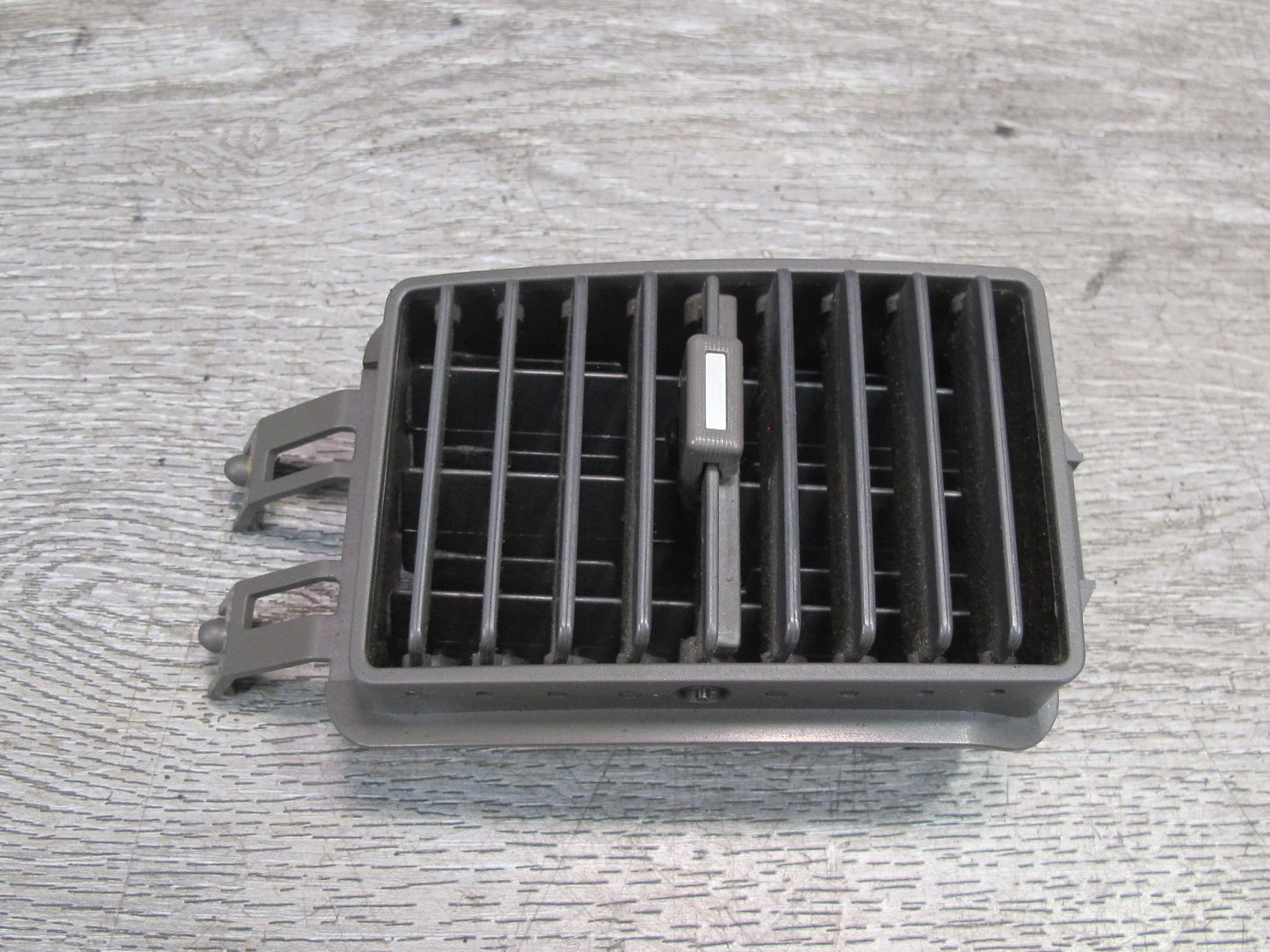 84-86 Nissan Z31 300ZX Set of 4 Dash Front Center Air Vent Grille OEM