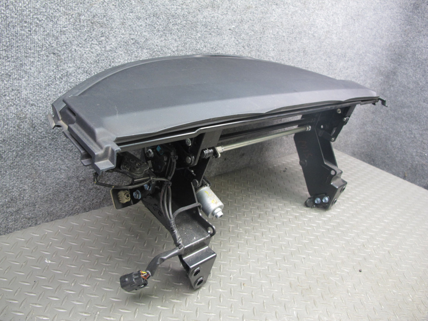 10-15 Lexus IS350 IS250 Convertible TOP Roof Tonneau Cover Panel Assembly OEM