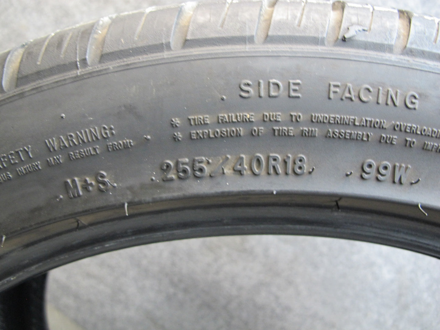 Goodyear Eagle Sport ALL Season Tire 255/40 R18 99W 3222 8/32 Tread