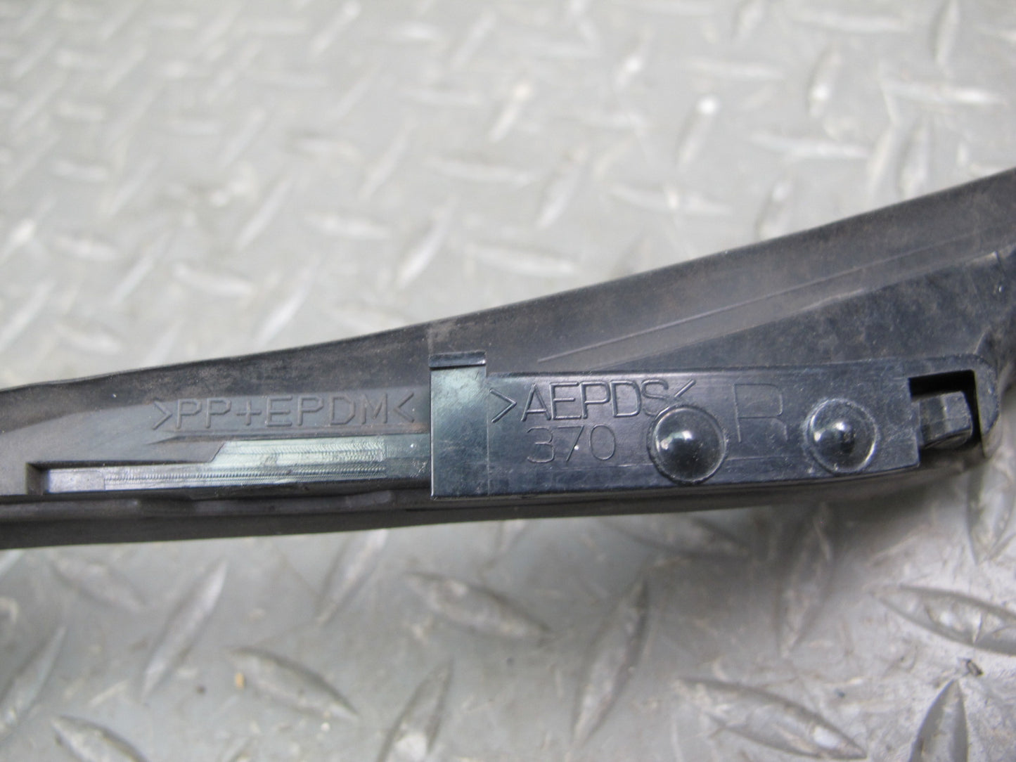 10-15 Lexus IS250 Conv Front Left & Right Windshield Drip Seal Molding Set OEM