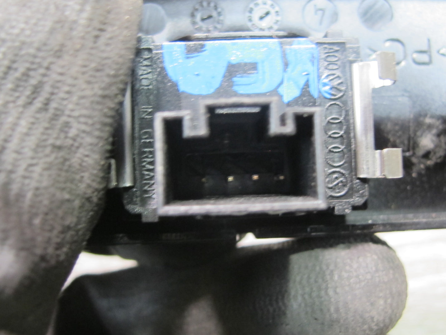 05-10 VW R32 GTI Jetta Rabbit Ambient Sunlight Sunload Sensor 1K0907539D OEM