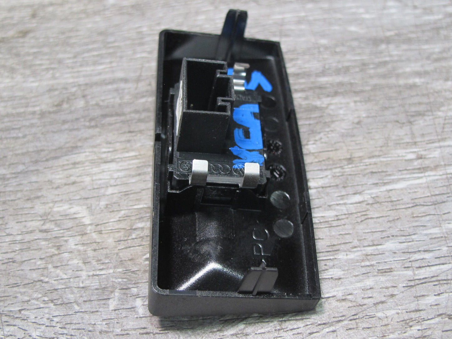 05-10 VW R32 GTI Jetta Rabbit Ambient Sunlight Sunload Sensor 1K0907539D OEM
