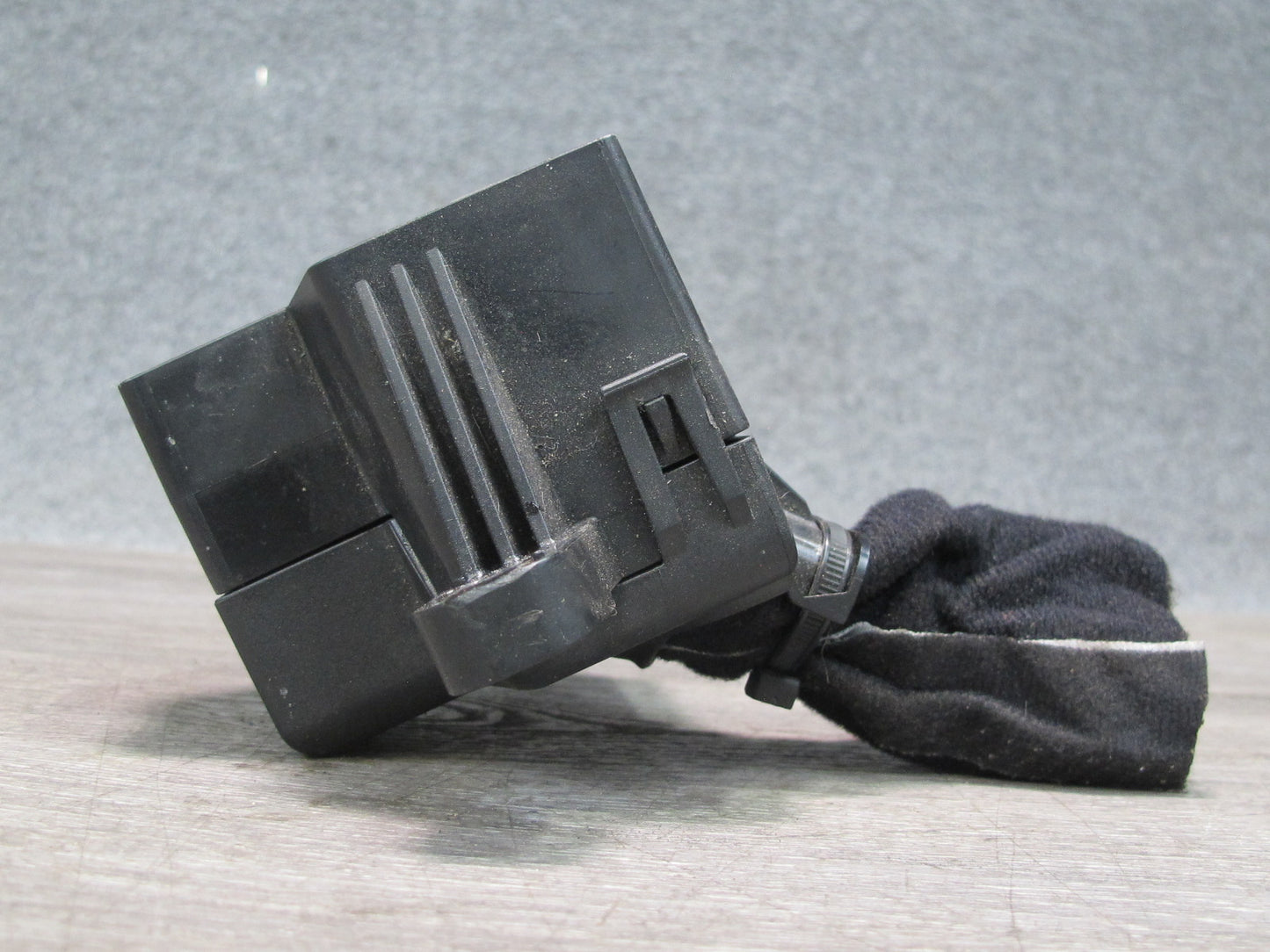 2008 VW Golf MK5 R32 VR6 Interior Fuse Relay Box Module OEM