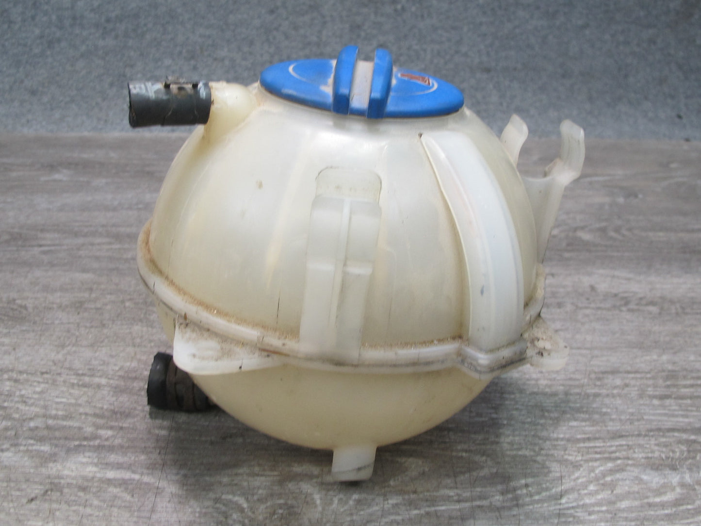 2008 VW R32 VR6 3.2L Engine Coolant Expansion Overflow Reservoir Tank OEM