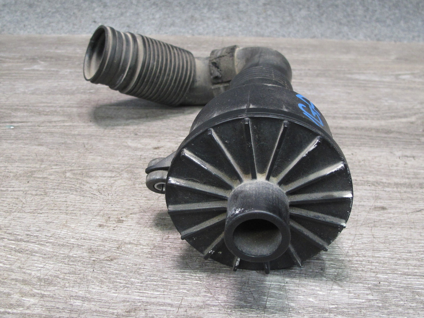 2008 VW R32 VR6 3.2L Engine Air Intake Resonator w Duct Hose Pipe OEM