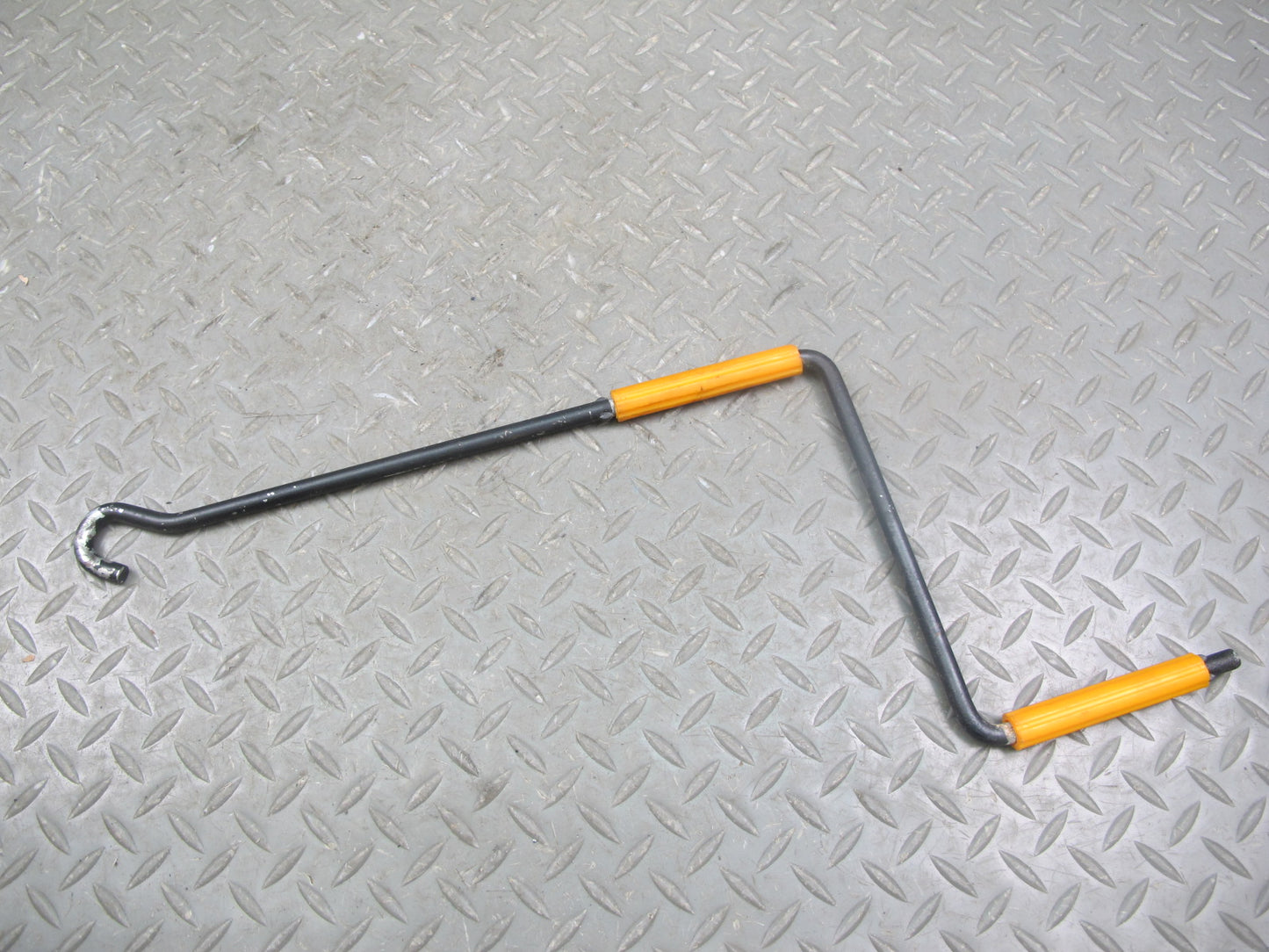 10-15 Lexus IS250 IS350 Convertible Emergency Spare Wheel Tire Lift Jack OEM