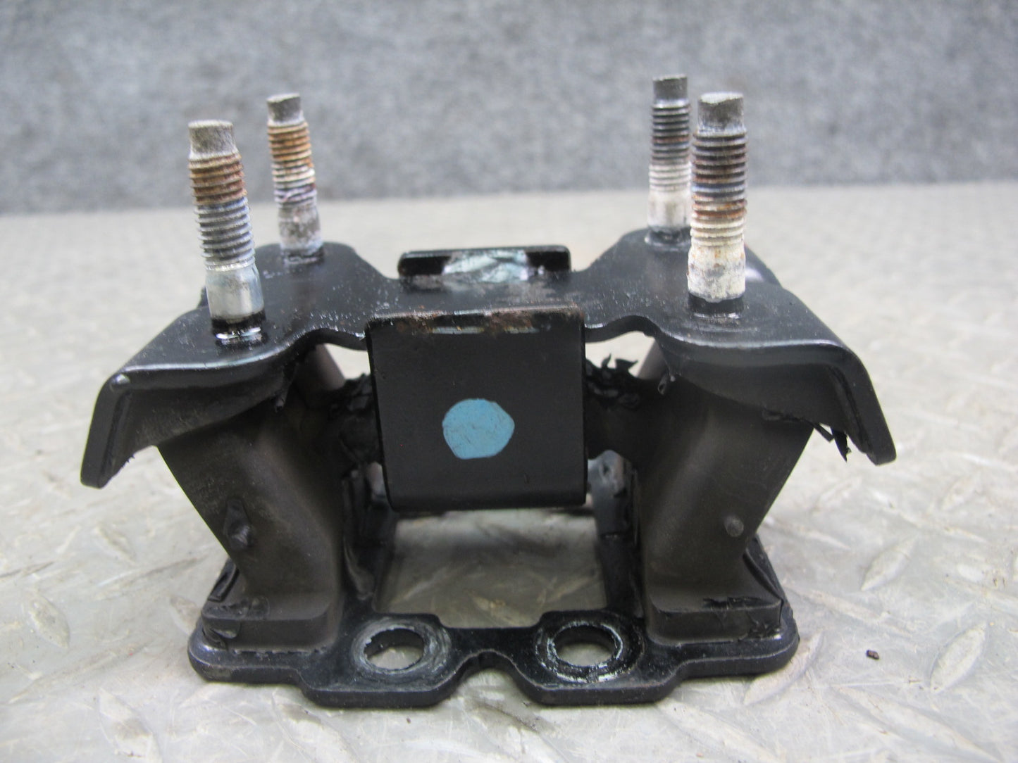 06-15 Lexus IS350 IS250 RWD A960E A/T Automatic Transmission Mount Bracket OEM